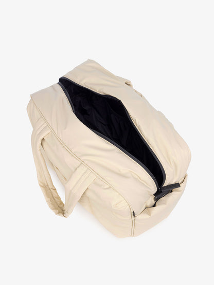 lightweight Luka duffel bag in cream; DSM1901-OATMEAL