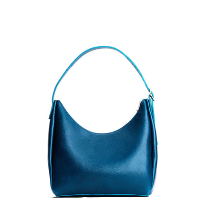 Caspian*Medium | U-shaped, flat-bottomed leather shoulder bag with adjustable strap