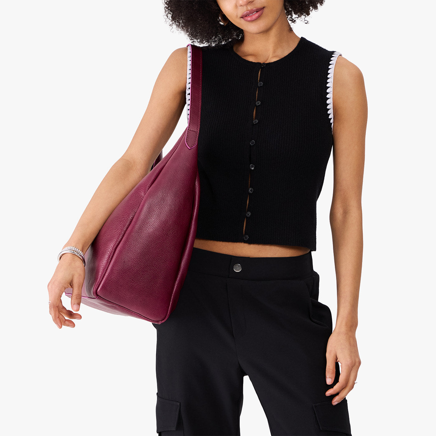 Orchid*Oversized | U-shaped, flat-bottomed leather shoulder bag with adjustable strap